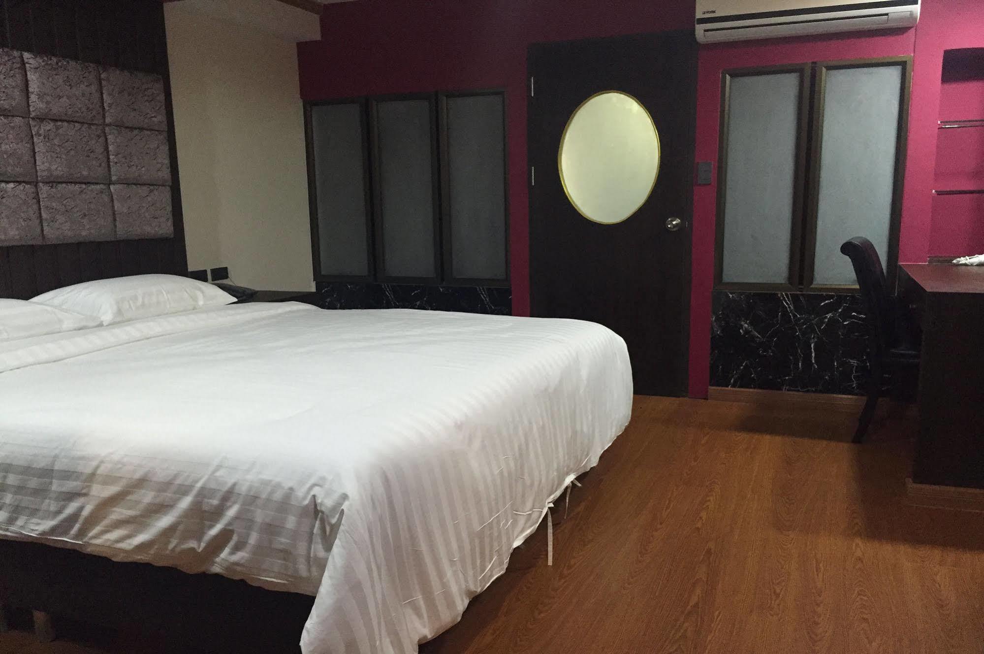 Grand Pink Hotel Hatyai Hat Yai Εξωτερικό φωτογραφία